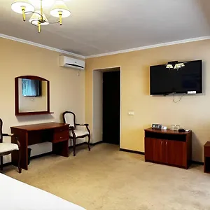 بلاك سي 3* كييف