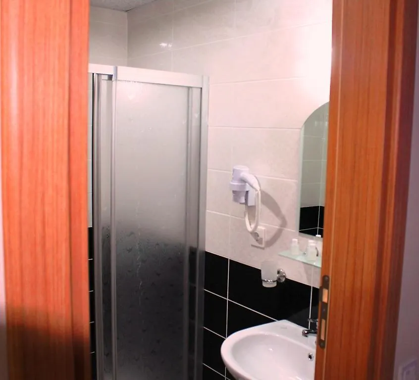 Avcilar Inci Hotel Istanbul
